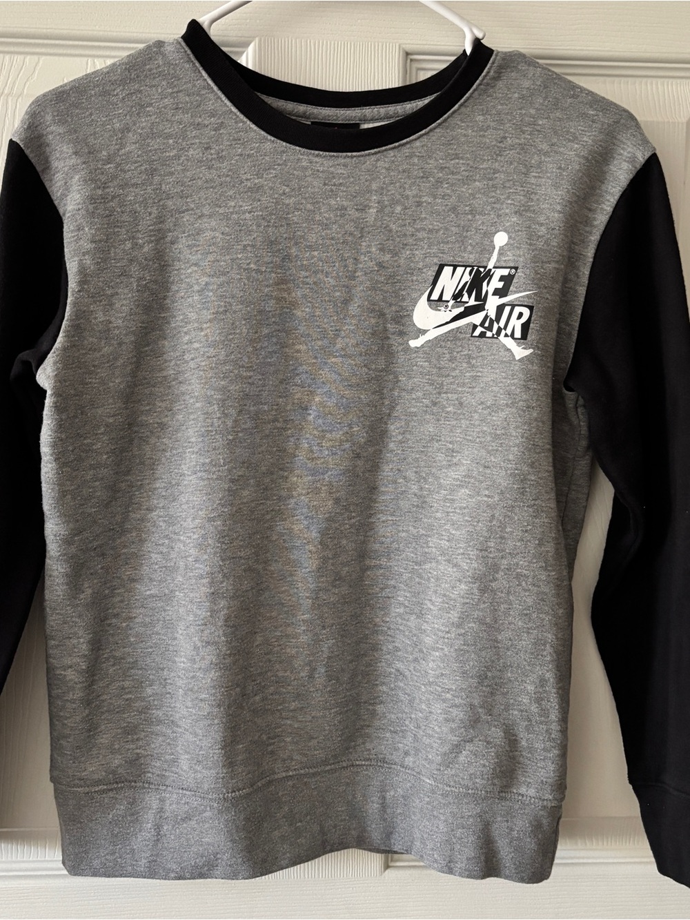 Nike Kids Grey Crewneck Sweatshirt with Black Sleeves